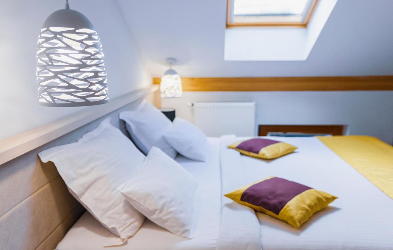 Hotel Boutique Libris ซาราเยโว ภายนอก รูปภาพ