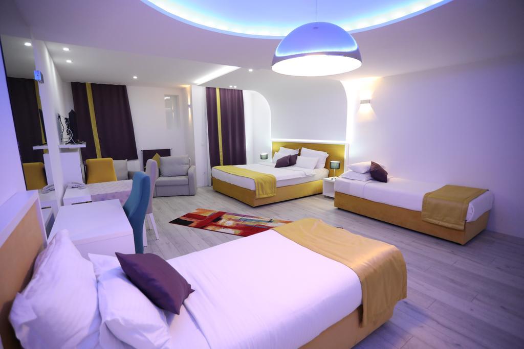 Hotel Boutique Libris ซาราเยโว ภายนอก รูปภาพ