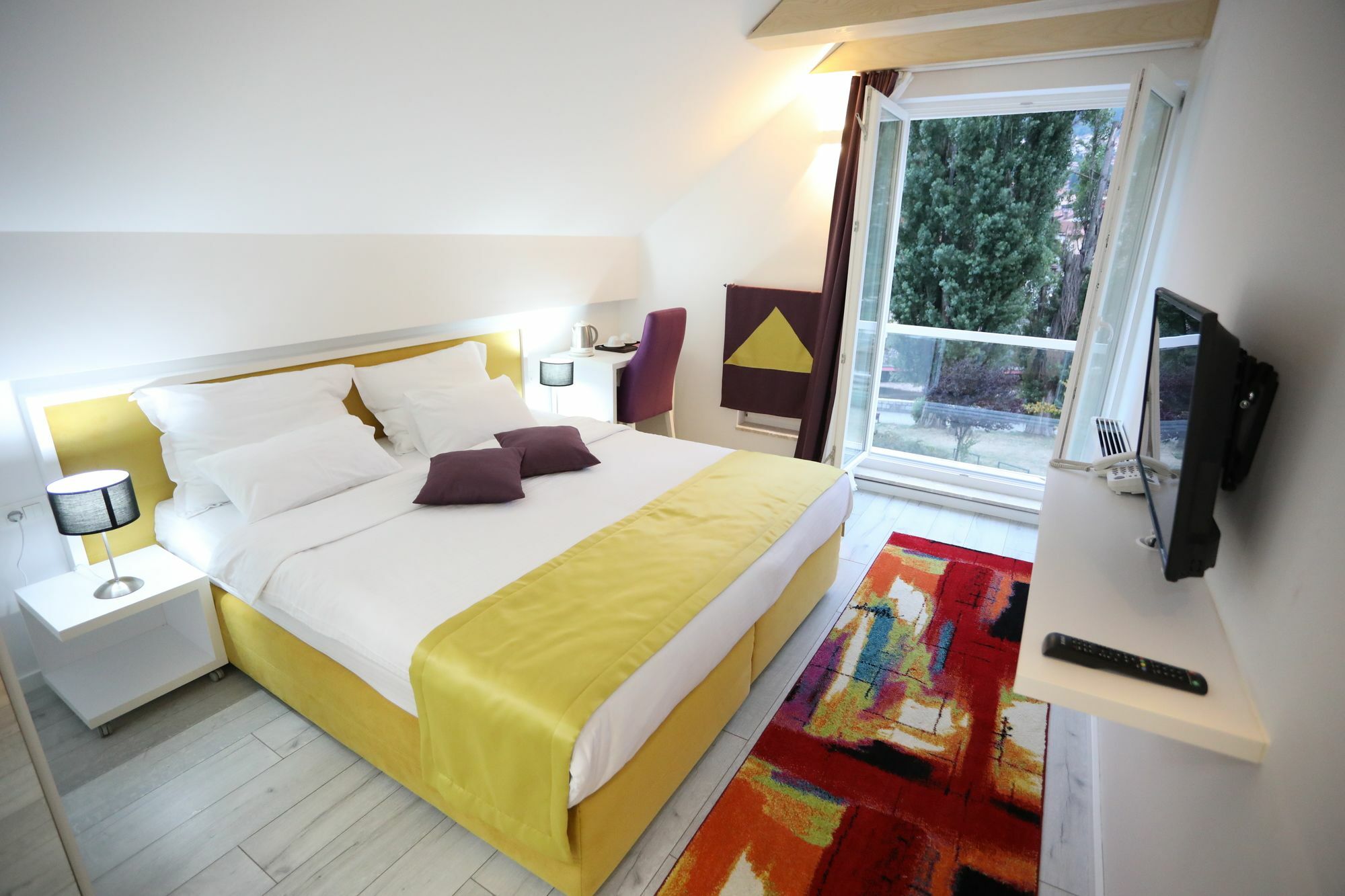 Hotel Boutique Libris ซาราเยโว ภายนอก รูปภาพ