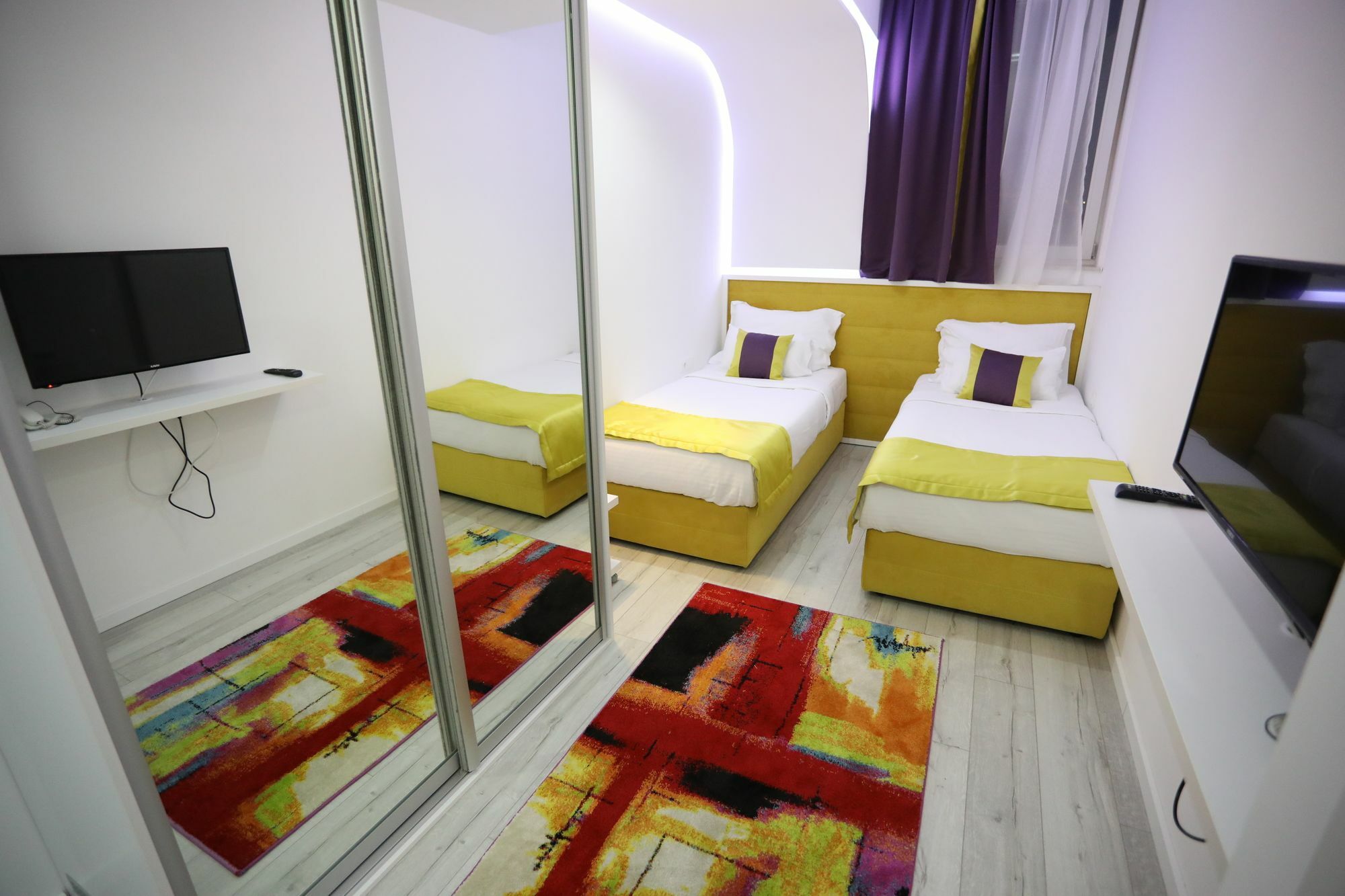 Hotel Boutique Libris ซาราเยโว ภายนอก รูปภาพ