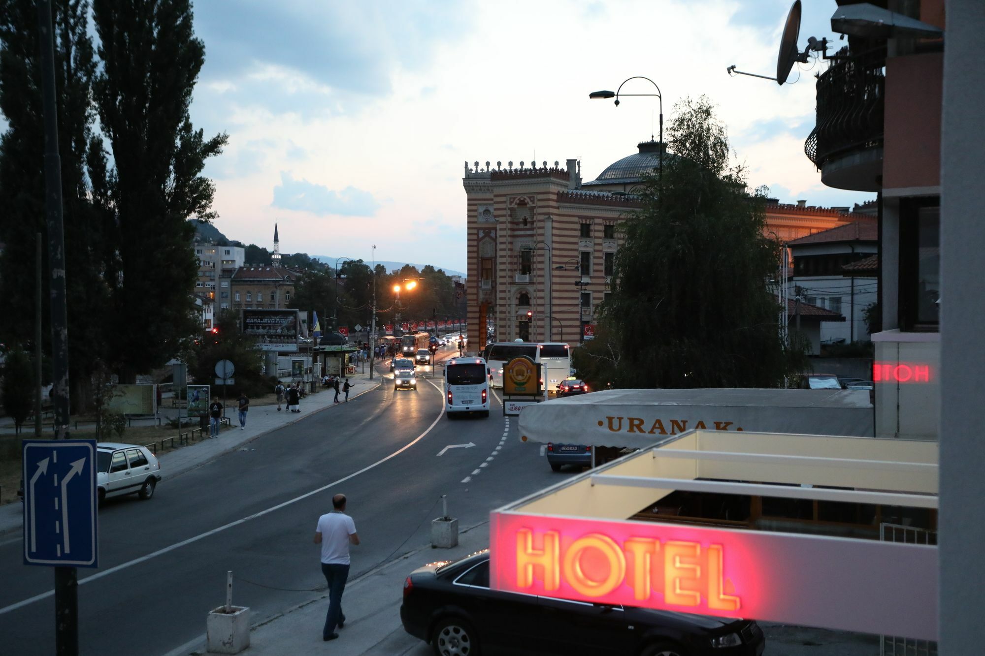 Hotel Boutique Libris ซาราเยโว ภายนอก รูปภาพ